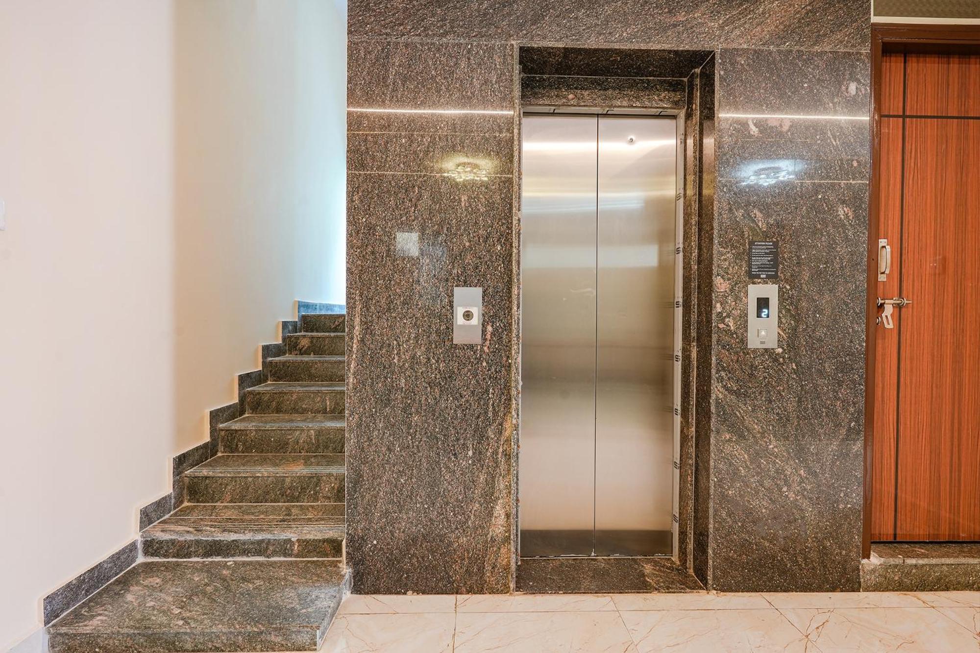 Fabhotel Crystal Suites Bengaluru Zewnętrze zdjęcie